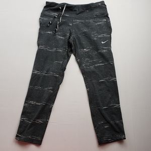Black and gray nike leggings